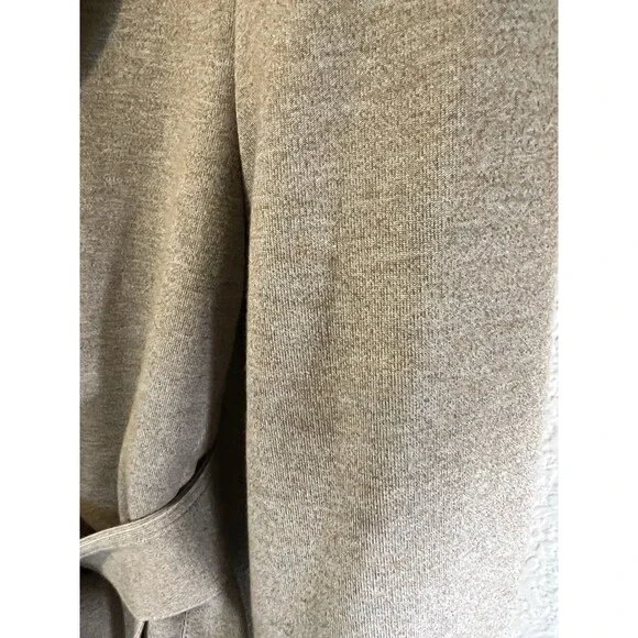 Uniqlo U Chester Beige Belted Stretch Jersey Duster Long Coat Size L Minimalist - Picture 5 of 16